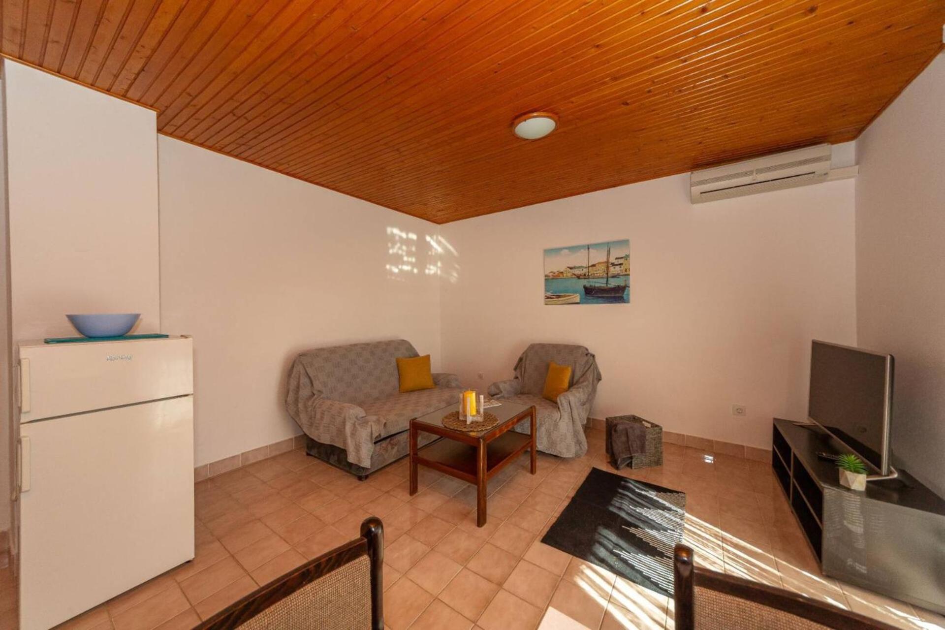 Three Bedroom Apartment In Biograd بيوغْغاد نا موغو المظهر الخارجي الصورة